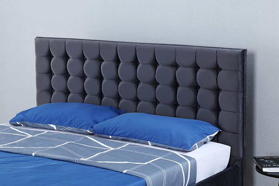1354G Kadife Püsküllü Panel Masif Ahşap King Osmanlı Bazalı Yatak Çerçevesi